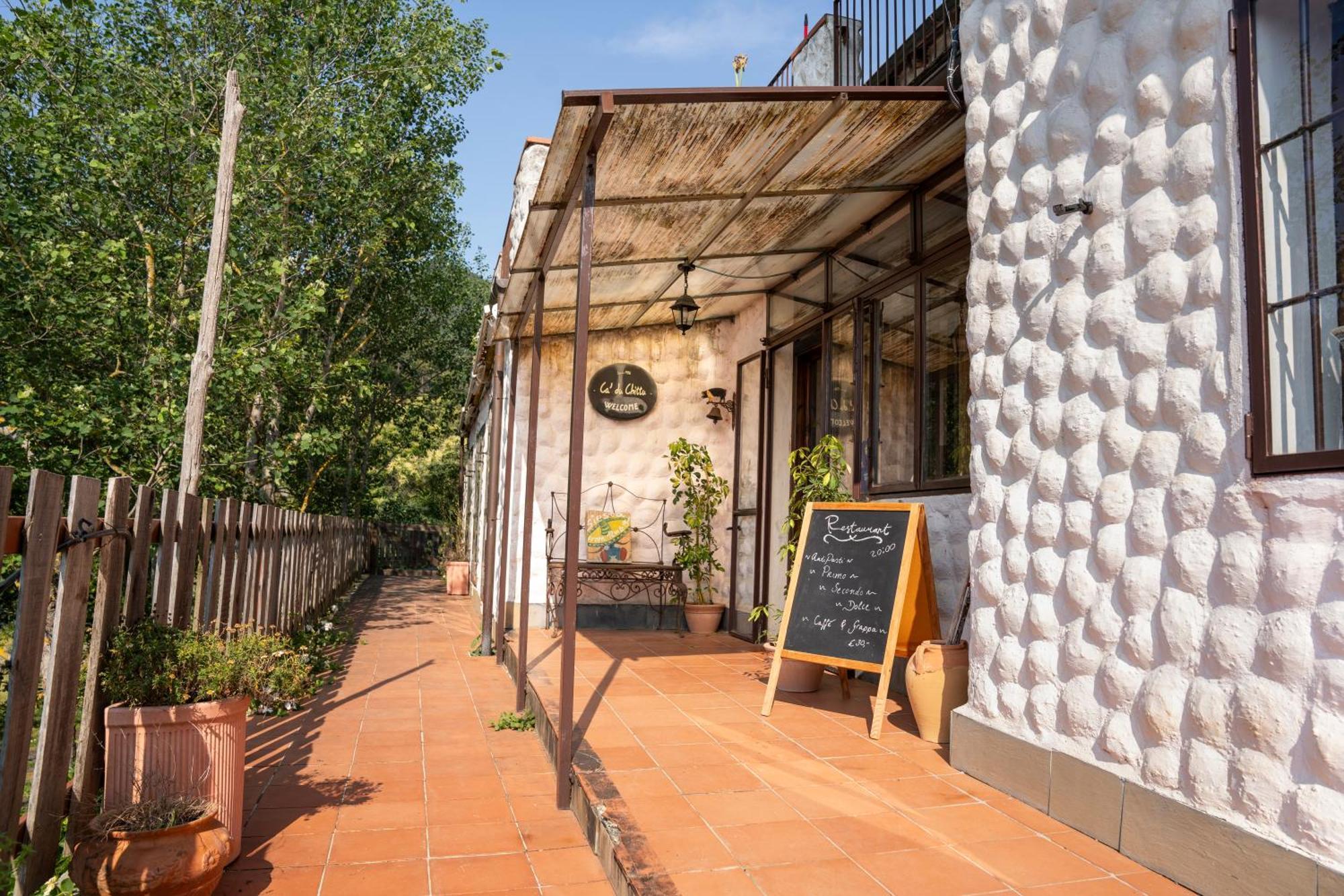 Agriturismo Ca Du Chittu Carro Kültér fotó